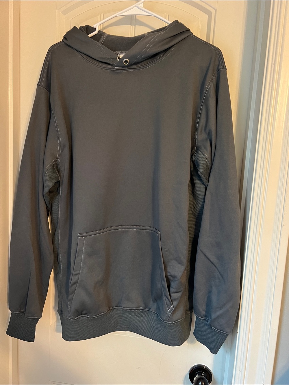 Women's Hooded Pullover Sweatshirt in Dark Gray